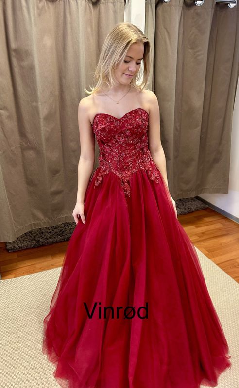 Ballkjole Mira Standard størrelser