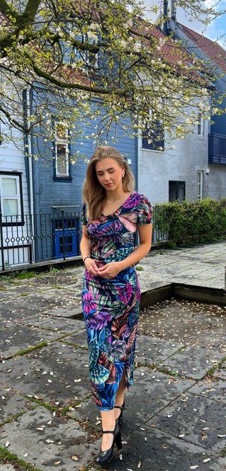 Hovedbilde Serine Summer